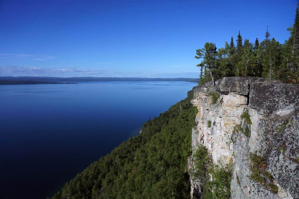 Rocky cliffs and forest overlooking Lake Superior from the Thunder Bay Lookout in Sleeping Giant Provincial Park.